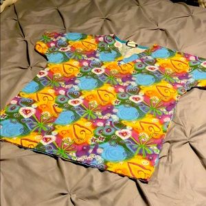 Beautiful Design Women’s Scrub Top